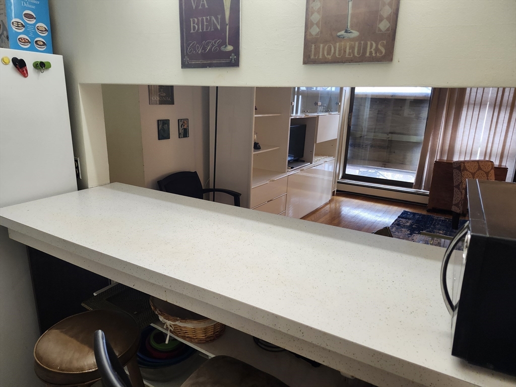 1643 Cambridge St 55