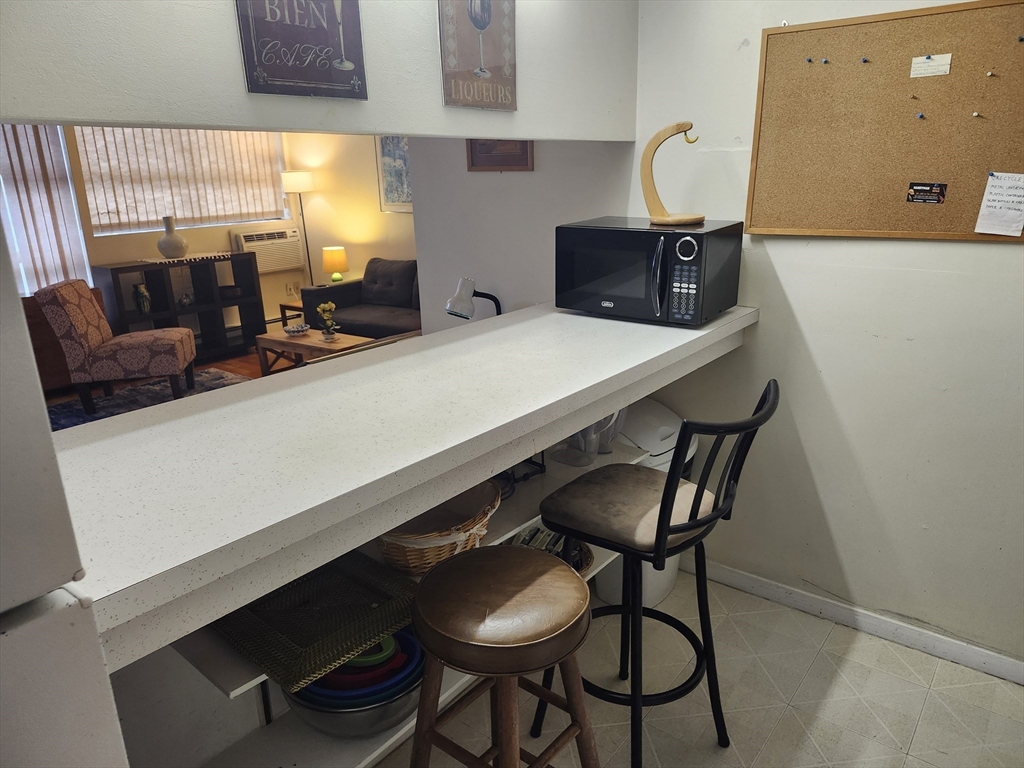 1643 Cambridge St 55