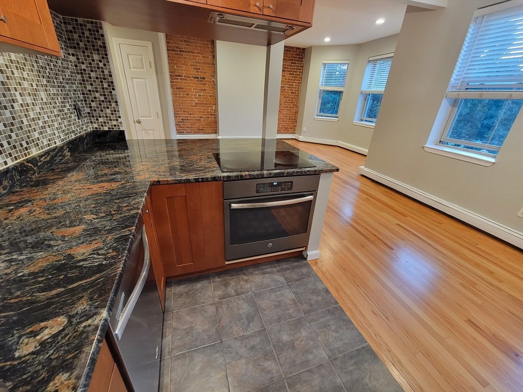 390 Riverway #16, Boston, MA, 390 Riverway #16, Boston, MA Photo #4