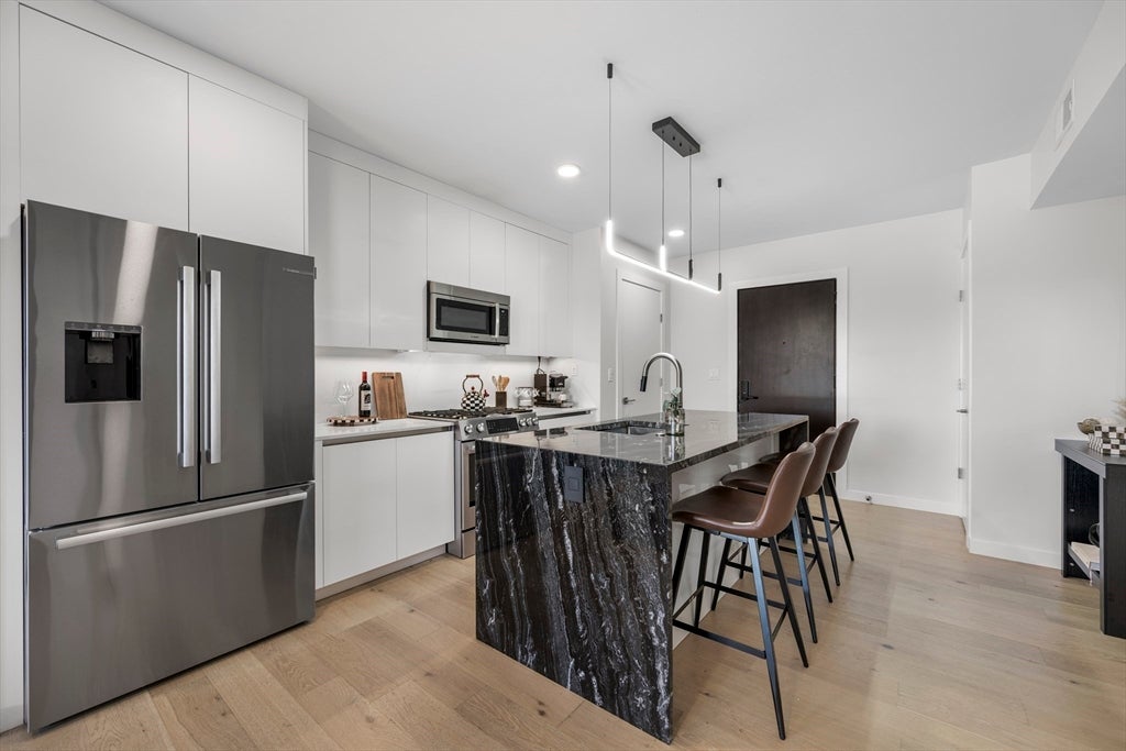2 Maverick Square #402