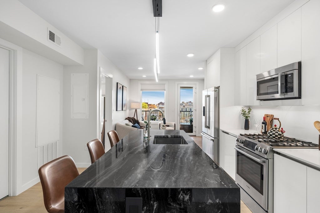 2 Maverick Square #402