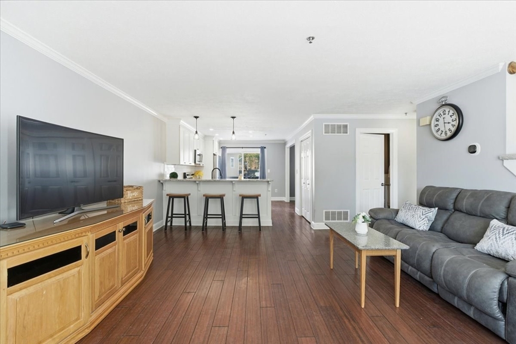 15 Shoal Creek Road 15