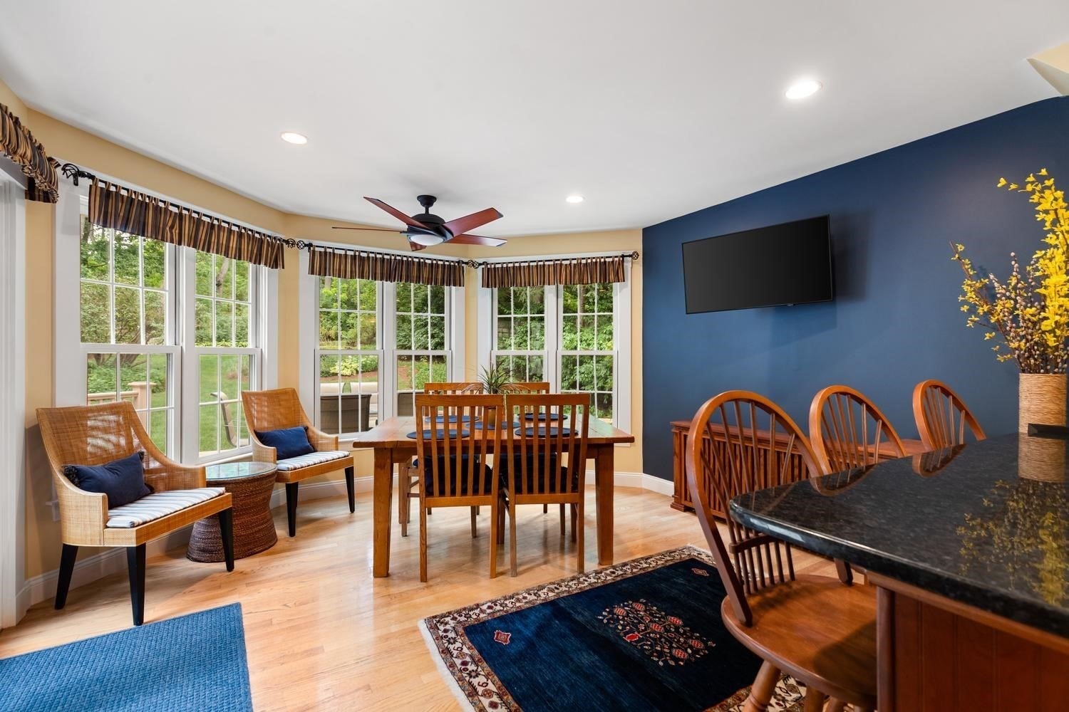 216 Bellevue Rd, Watertown, MA Photo #15