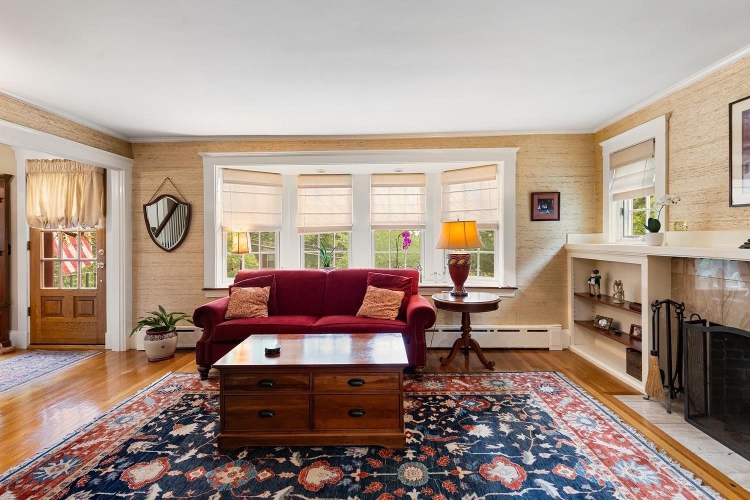 216 Bellevue Rd, Watertown, MA Photo #8
