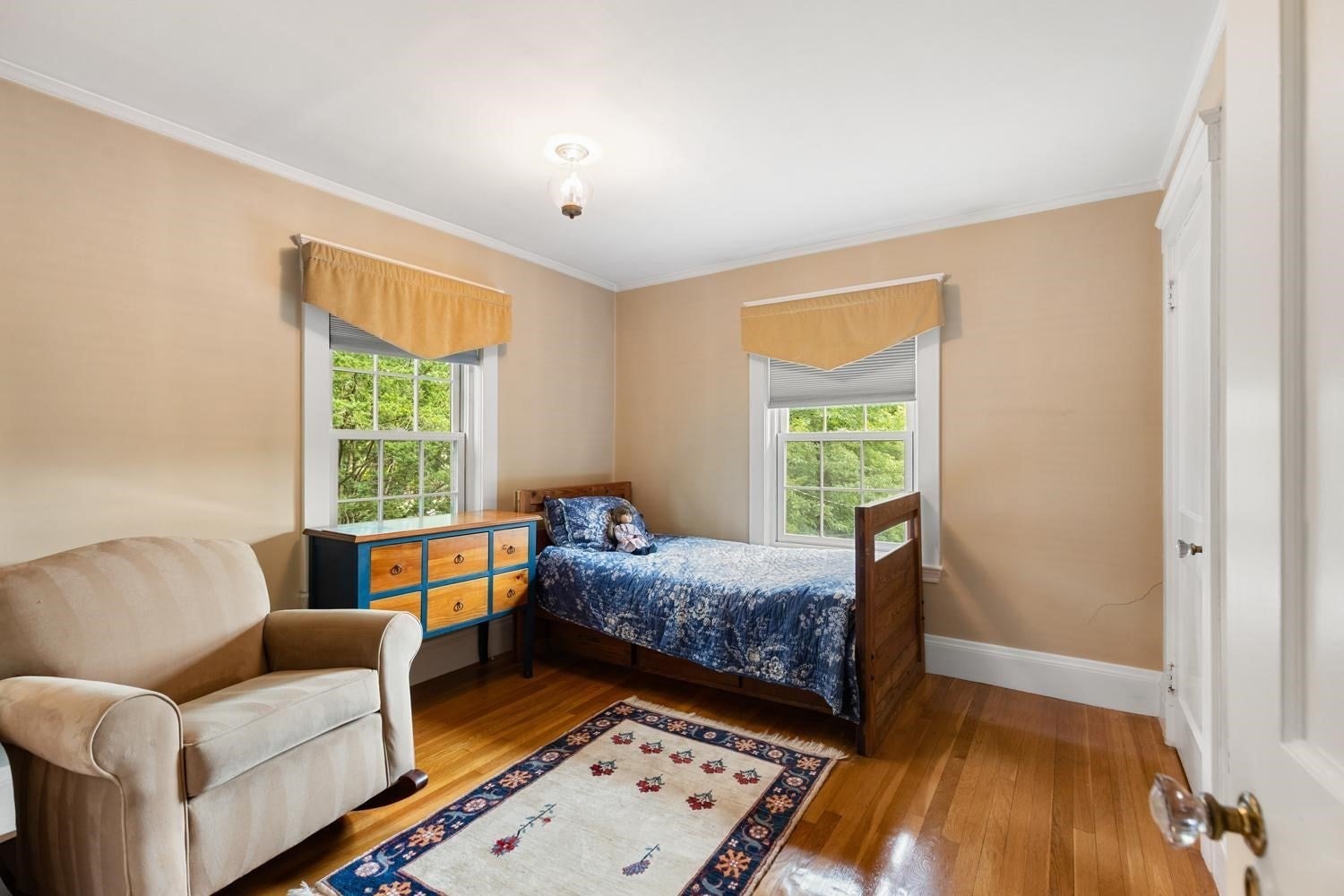 216 Bellevue Rd, Watertown, MA Photo #24