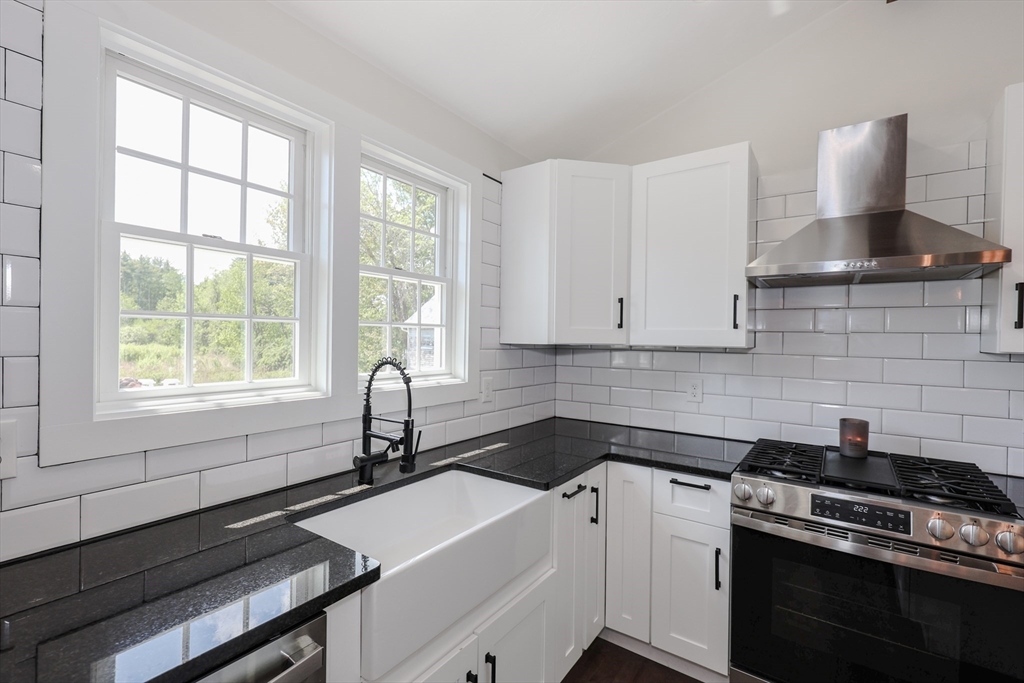 16 Silver Lake Road