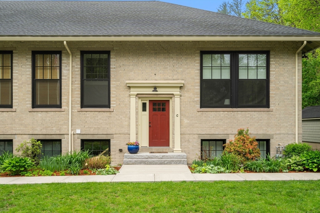 73 Pepperell Rd C