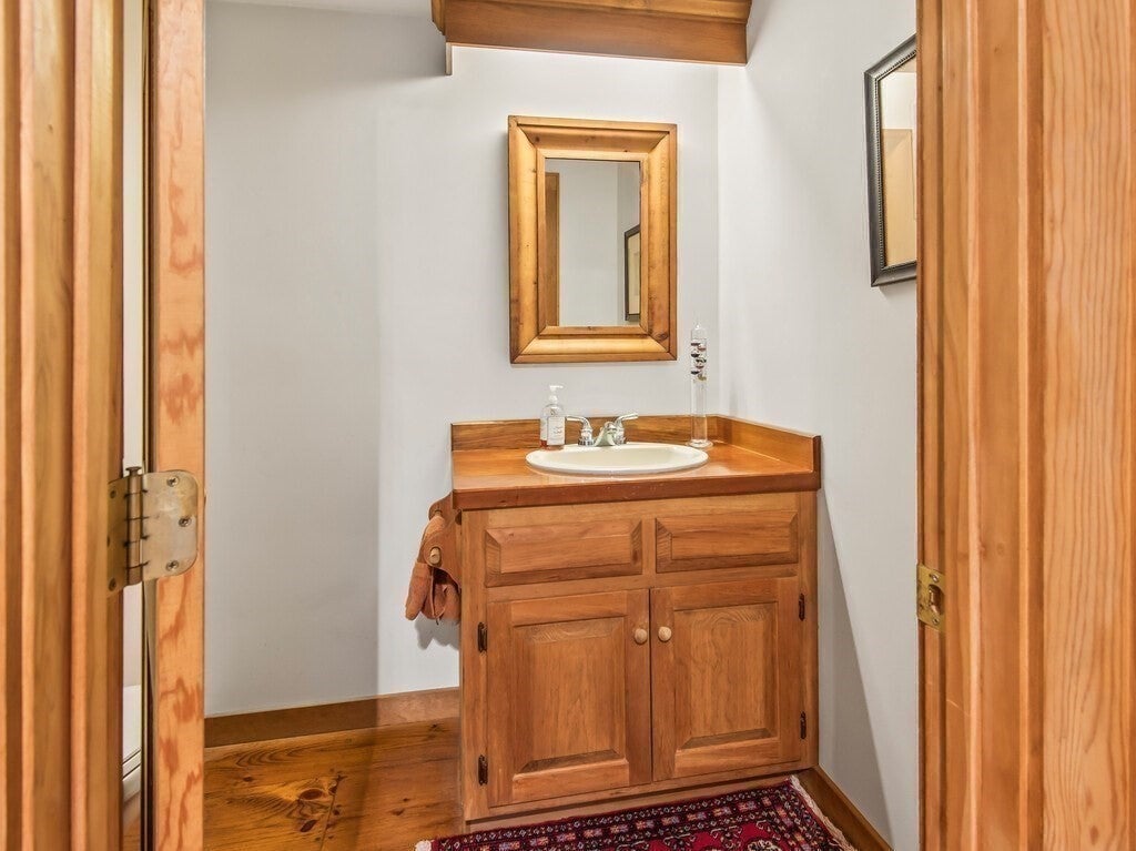 99 Coburn Rd, Berlin, MA Photo #24