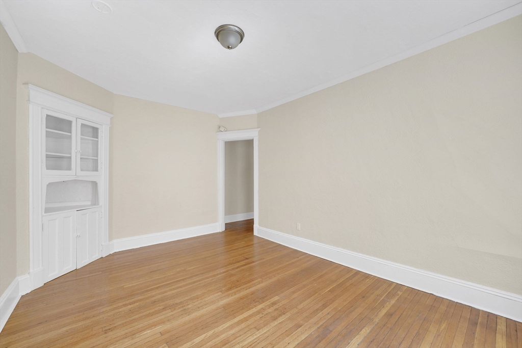 242 Fort Pleasant Ave, Springfield, MA Photo #13