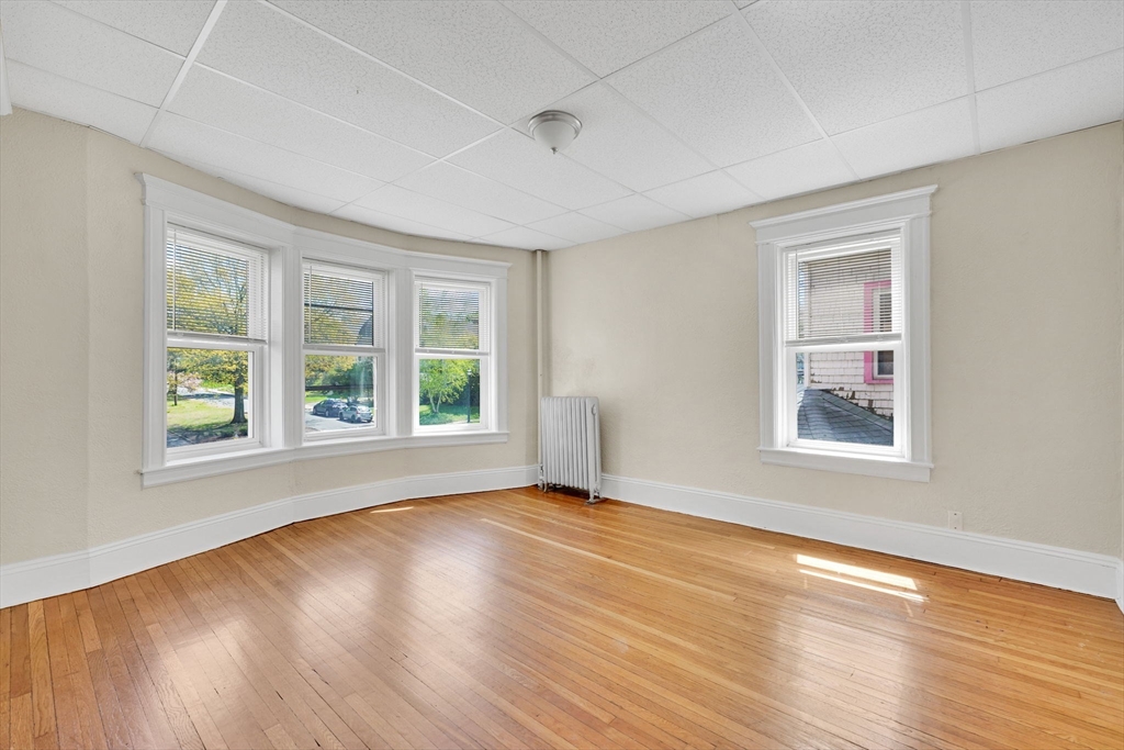 242 Fort Pleasant Ave, Springfield, MA Photo #25