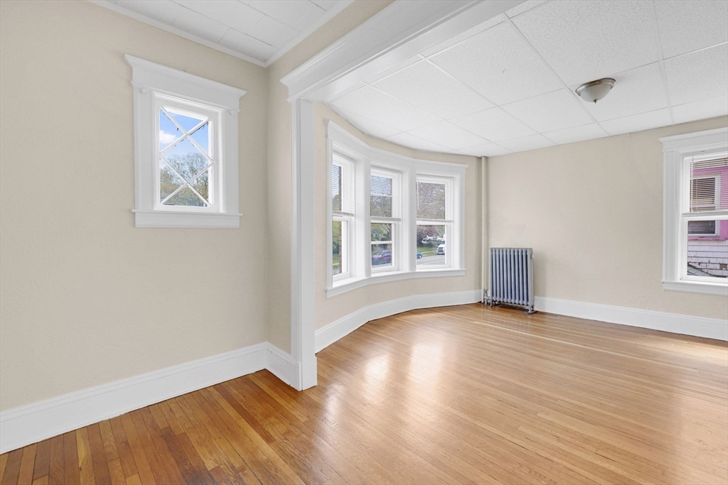 242 Fort Pleasant Ave, Springfield, MA Photo #29
