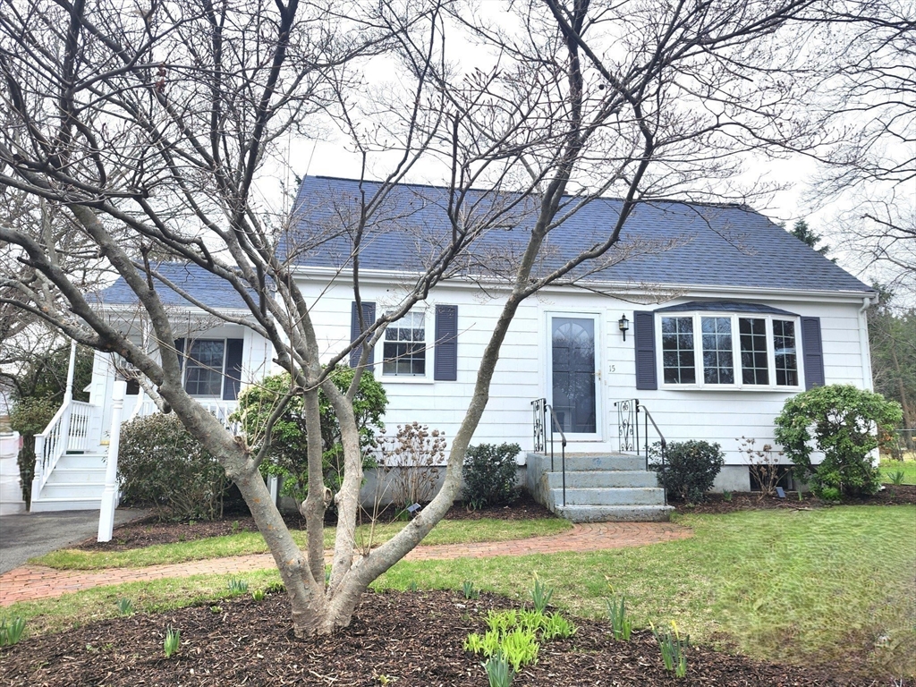 15 Donald Tennant Circle