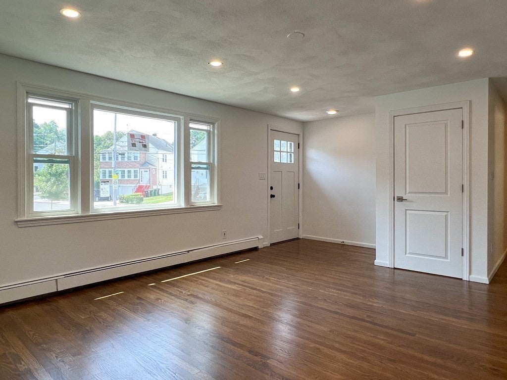22 Chandler St #2, Watertown, MA Photo #6