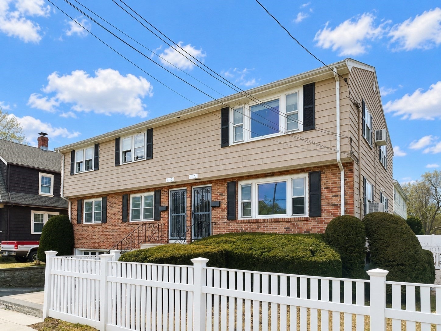 Photo of 22 Chandler St, Watertown, MA
