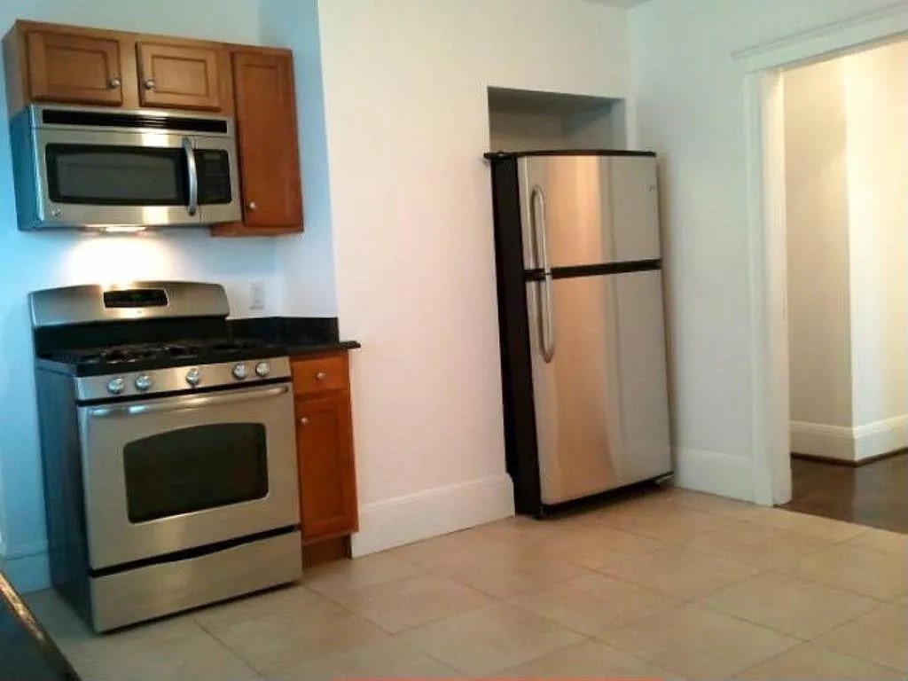 60 Puritan RD #1, Somerville, MA Photo #18