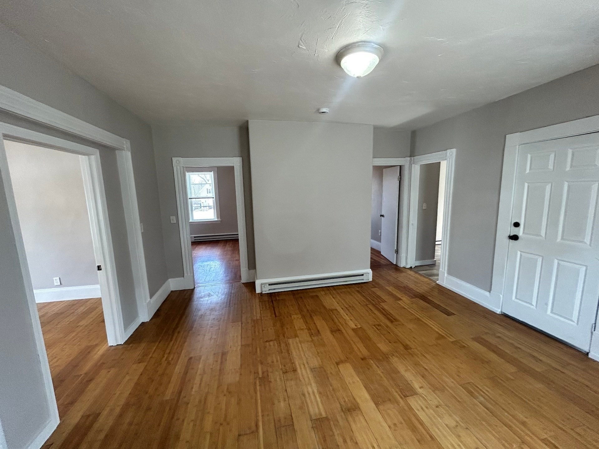 35 Newcomb Pl #2, Taunton, MA Photo #4