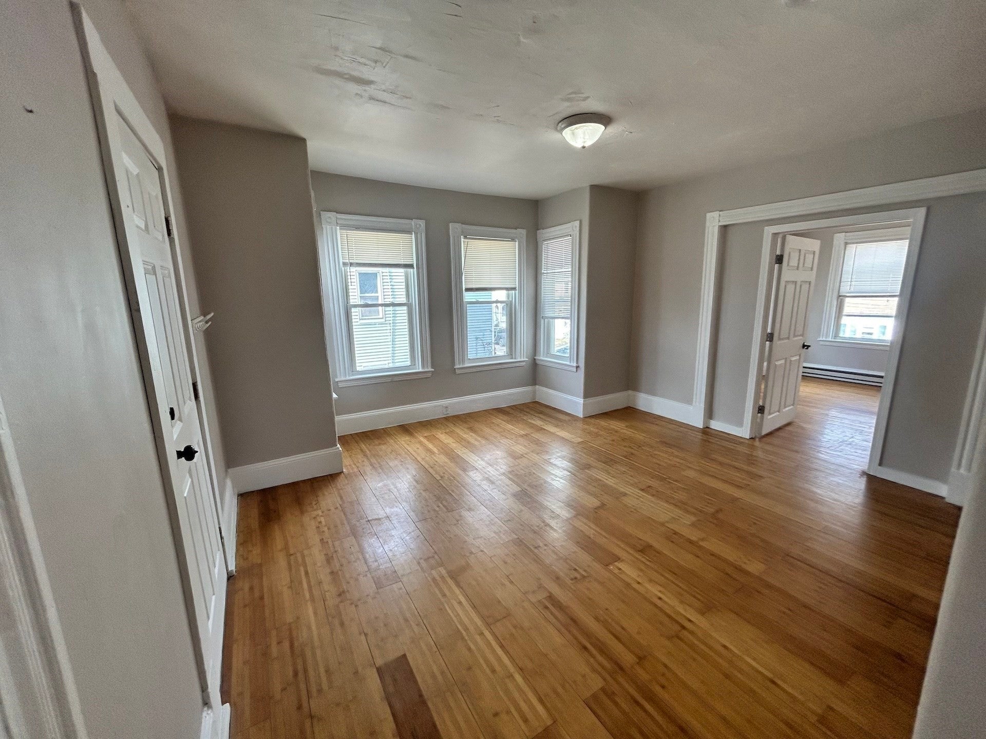 35 Newcomb Pl #2, Taunton, MA Photo #6