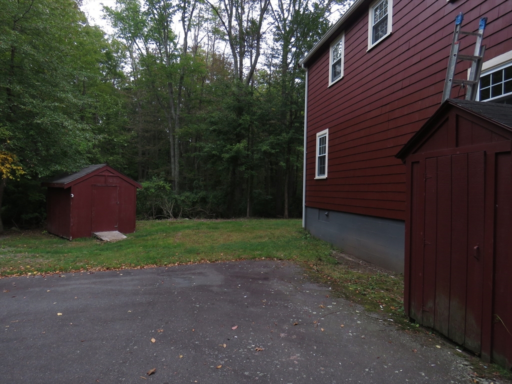56 Ekstrom Circle