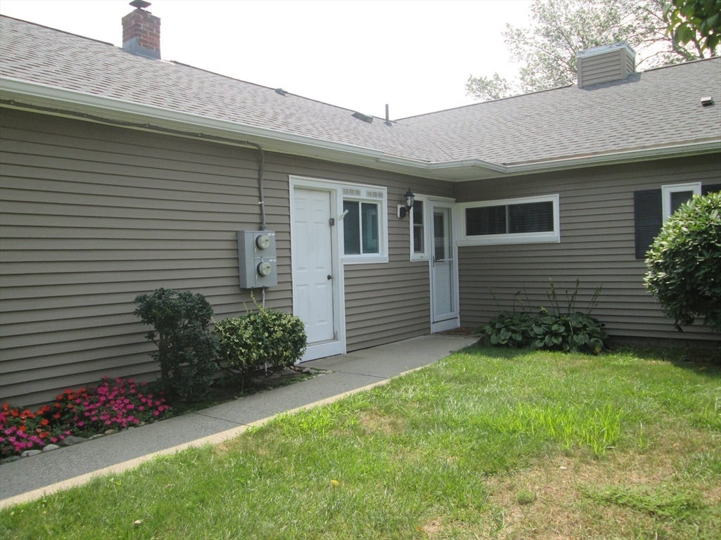 188 Horseshoe Dr #188, Chicopee, MA Photo #26
