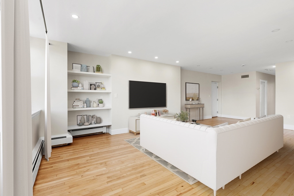 19 Arlington St Unit 53