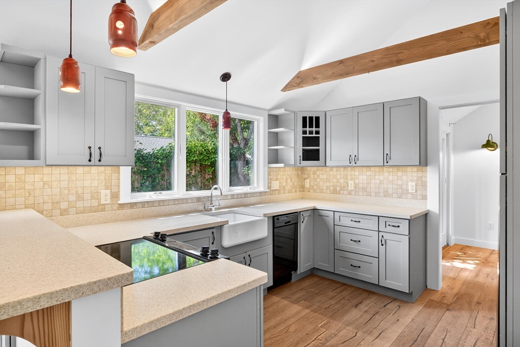 290A Bradford Street