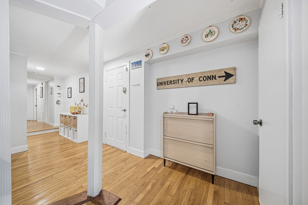 15 Trowbridge St 12A