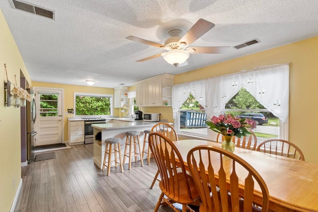 17 Parlee Road