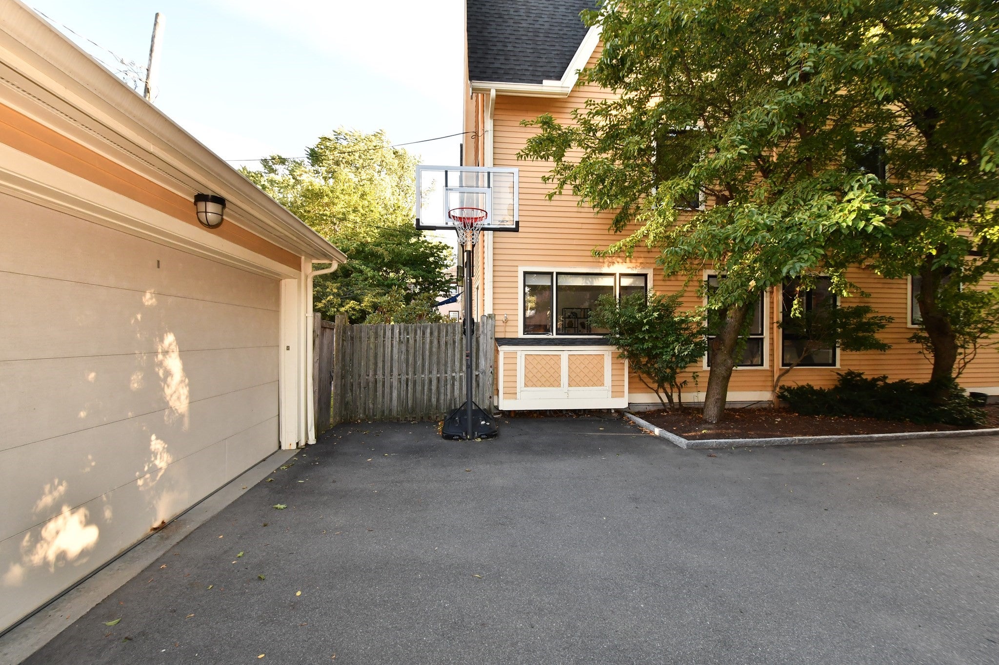 231 Fuller St, Brookline, MA, 231 Fuller St, Brookline, MA Photo #4