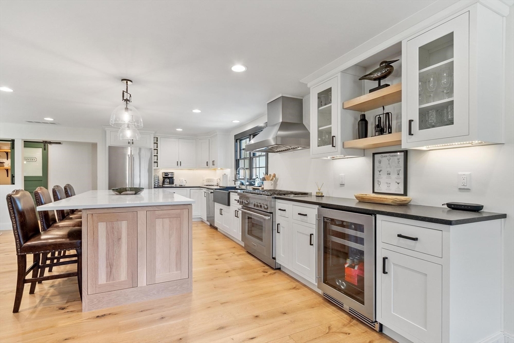 16 Thurlow Street, Georgetown, MA Photo #11