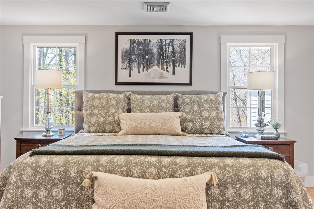 16 Thurlow Street, Georgetown, MA Photo #23