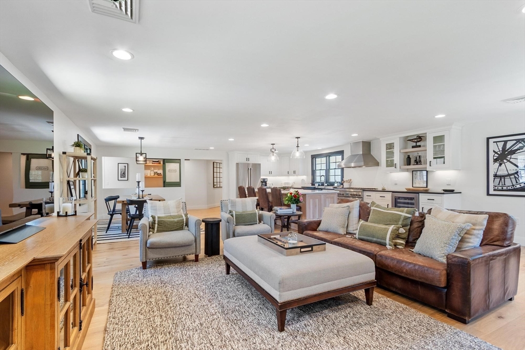 16 Thurlow Street, Georgetown, MA Photo #15