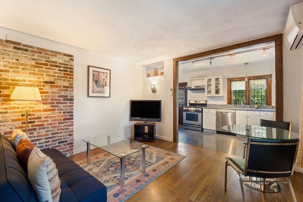86 Garden St #86, Cambridge, MA, 86 Garden St #86, Cambridge, MA Photo #8