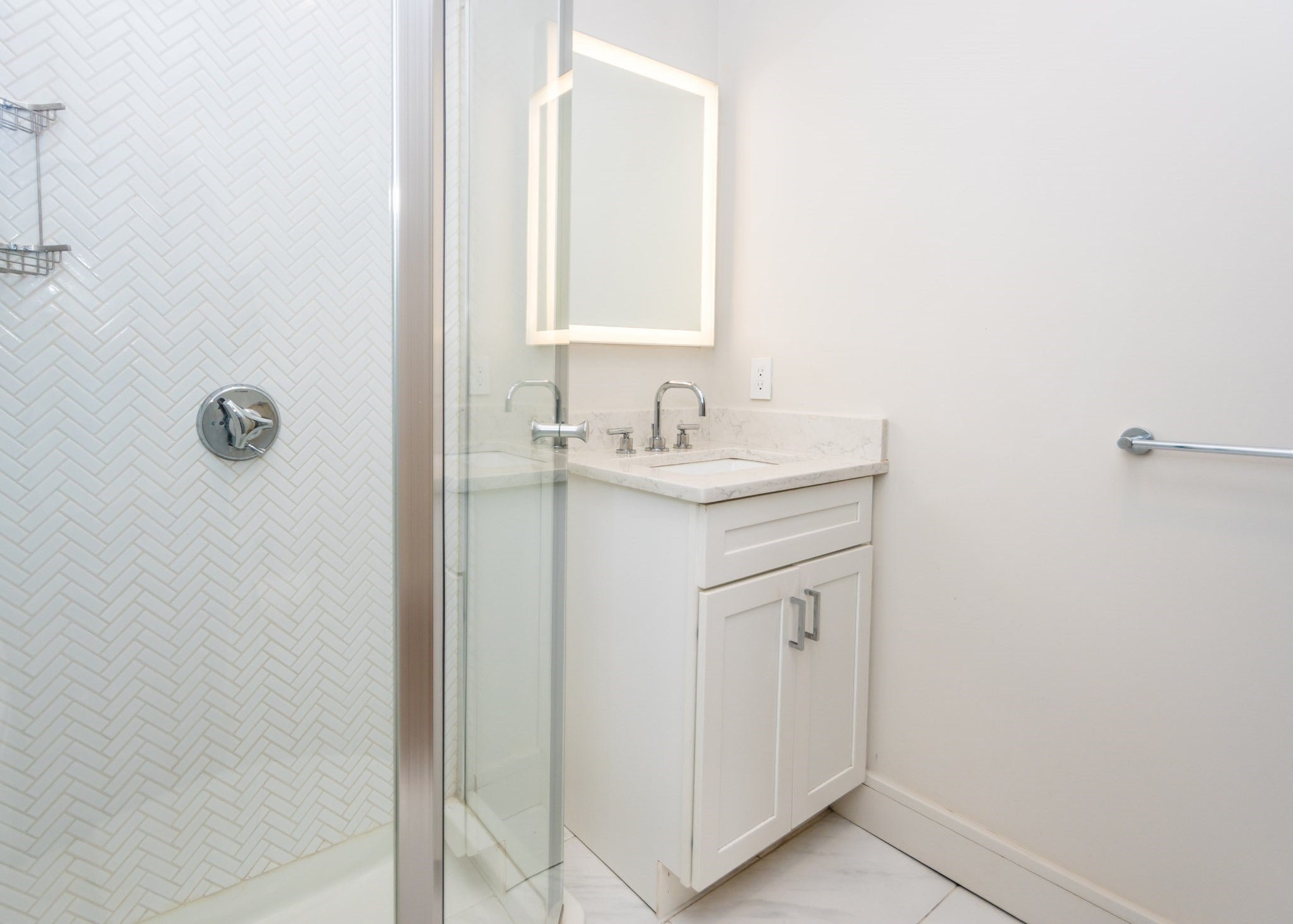 92 Brown Street #1, Waltham, MA Photo #11