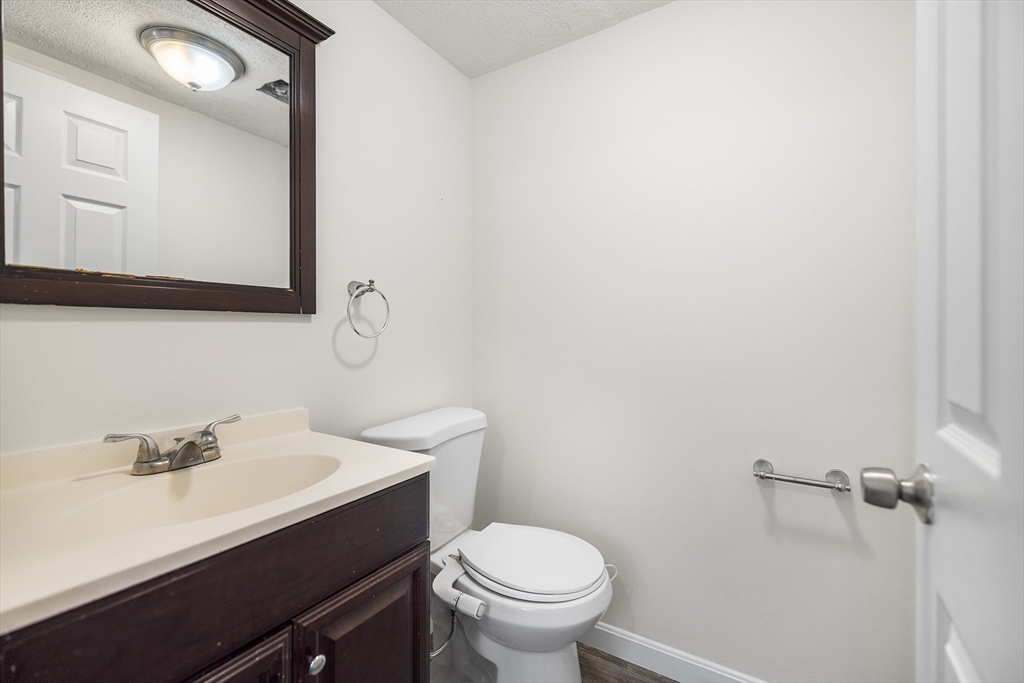 46 Pawtucket Blvd 37