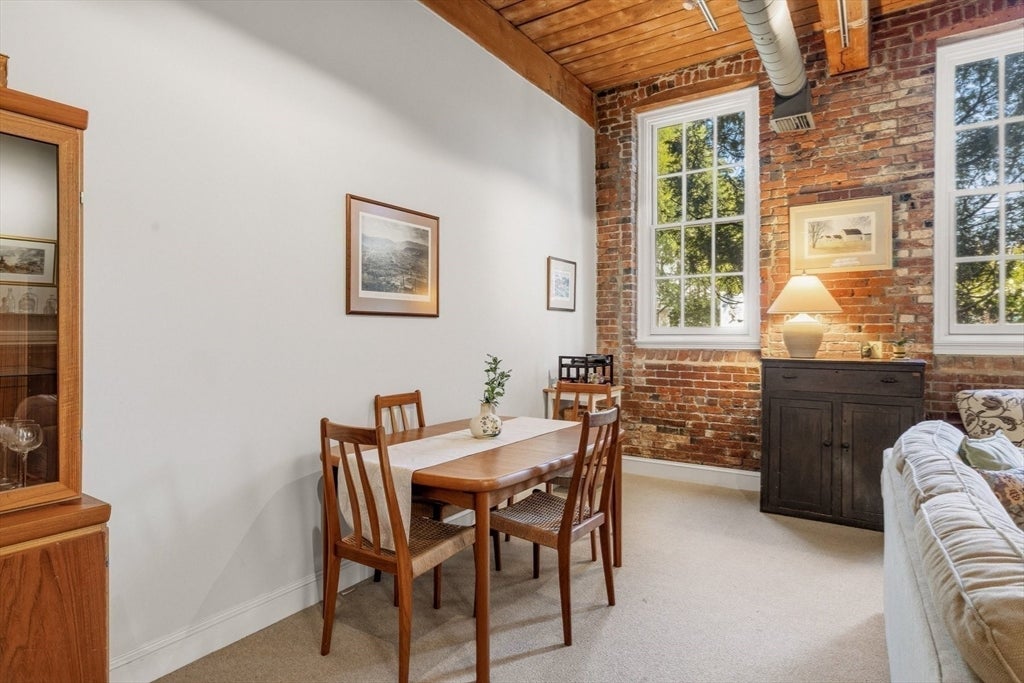 48 Kent Street #5, Newburyport, MA, 48 Kent Street #5, Newburyport, MA Photo #11