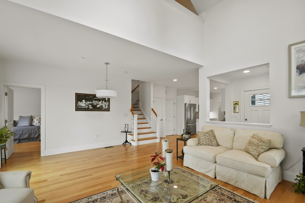 9 Morgan Way 9