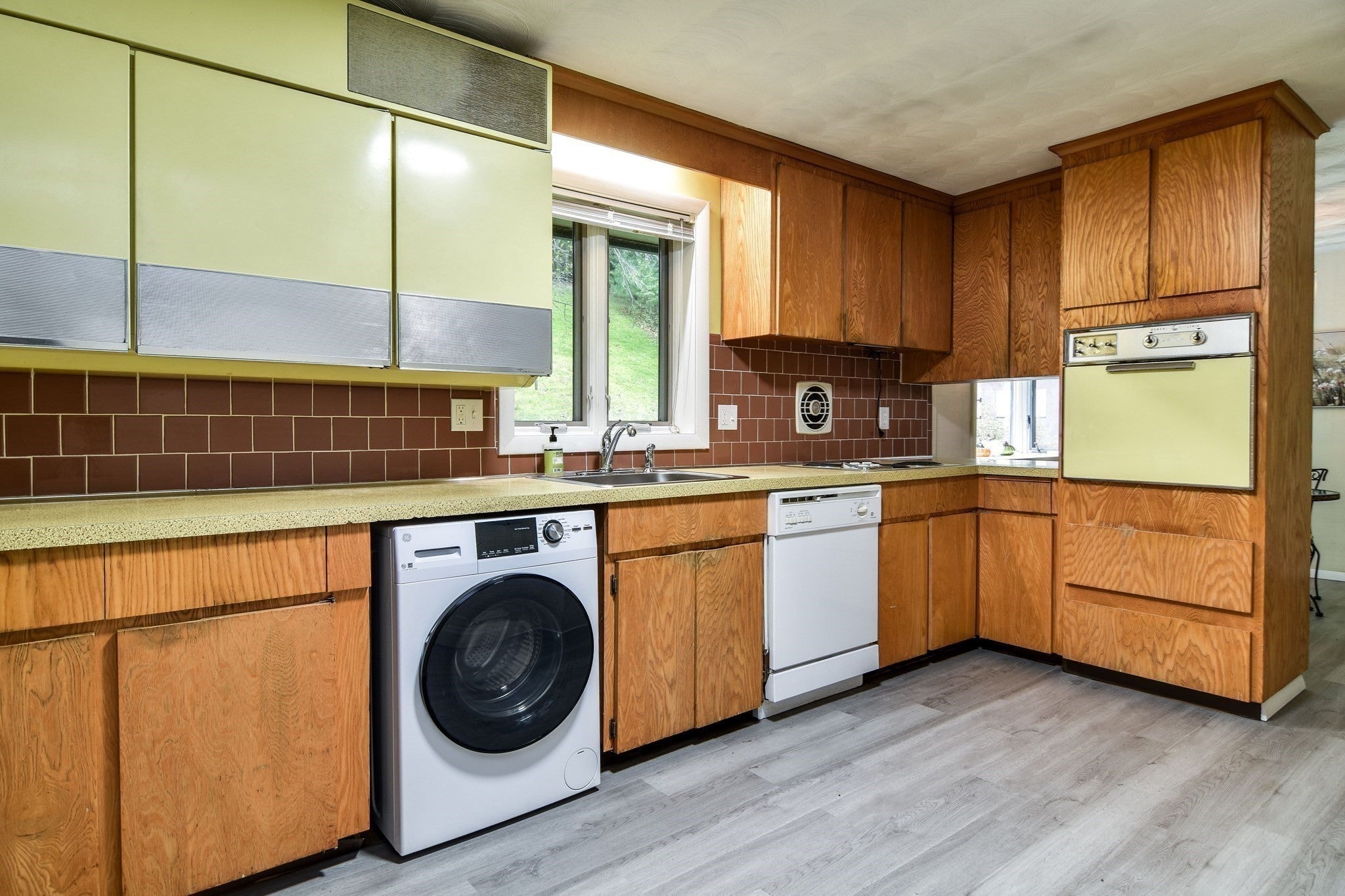 29 Eisenhower Road, Framingham, MA, 29 Eisenhower Road, Framingham, MA Photo #10