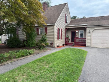 59 Mulberry St Attleboro MA 02703