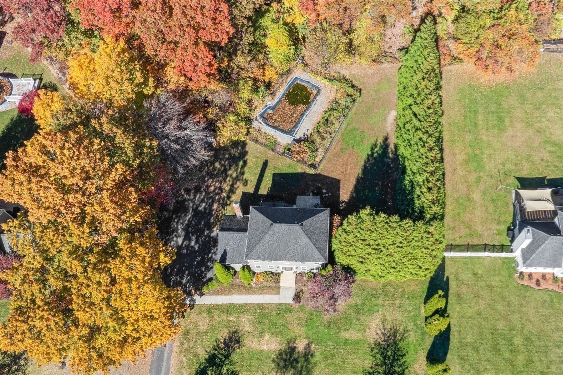 43 Tipperary Dr, Northbridge, MA Photo #39