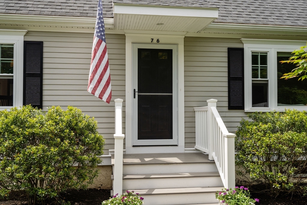 76 Alton St