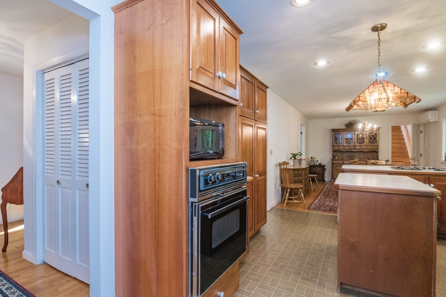 166 Harkness Road, Amherst, MA, 166 Harkness Road, Amherst, MA Photo #13