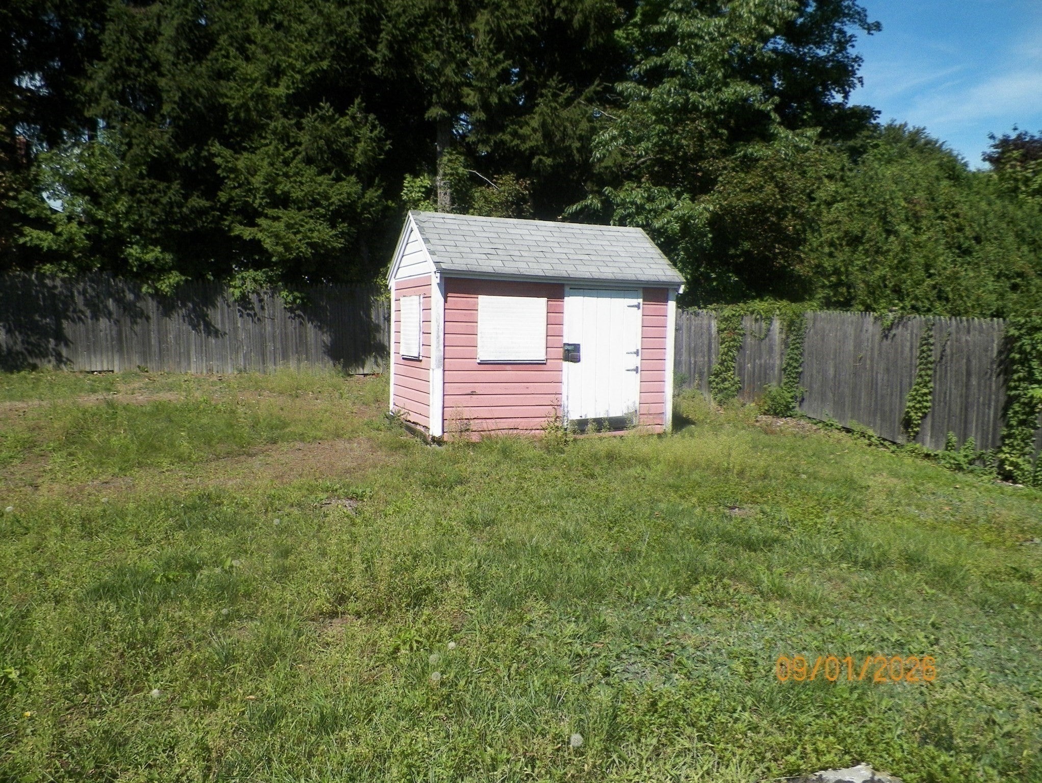 214 Grove Ave, Leominster, MA Photo #26