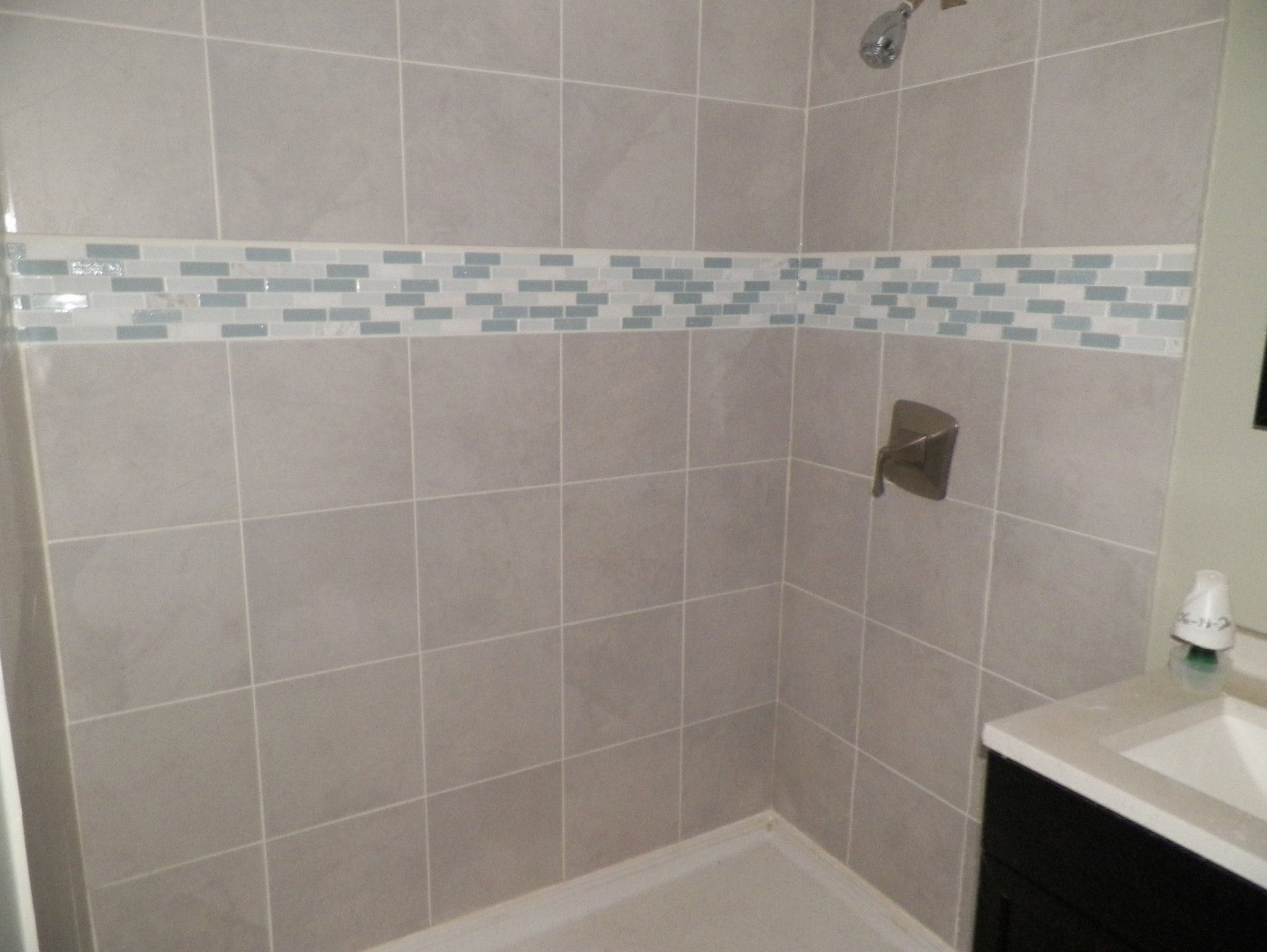 214 Grove Ave, Leominster, MA Photo #17