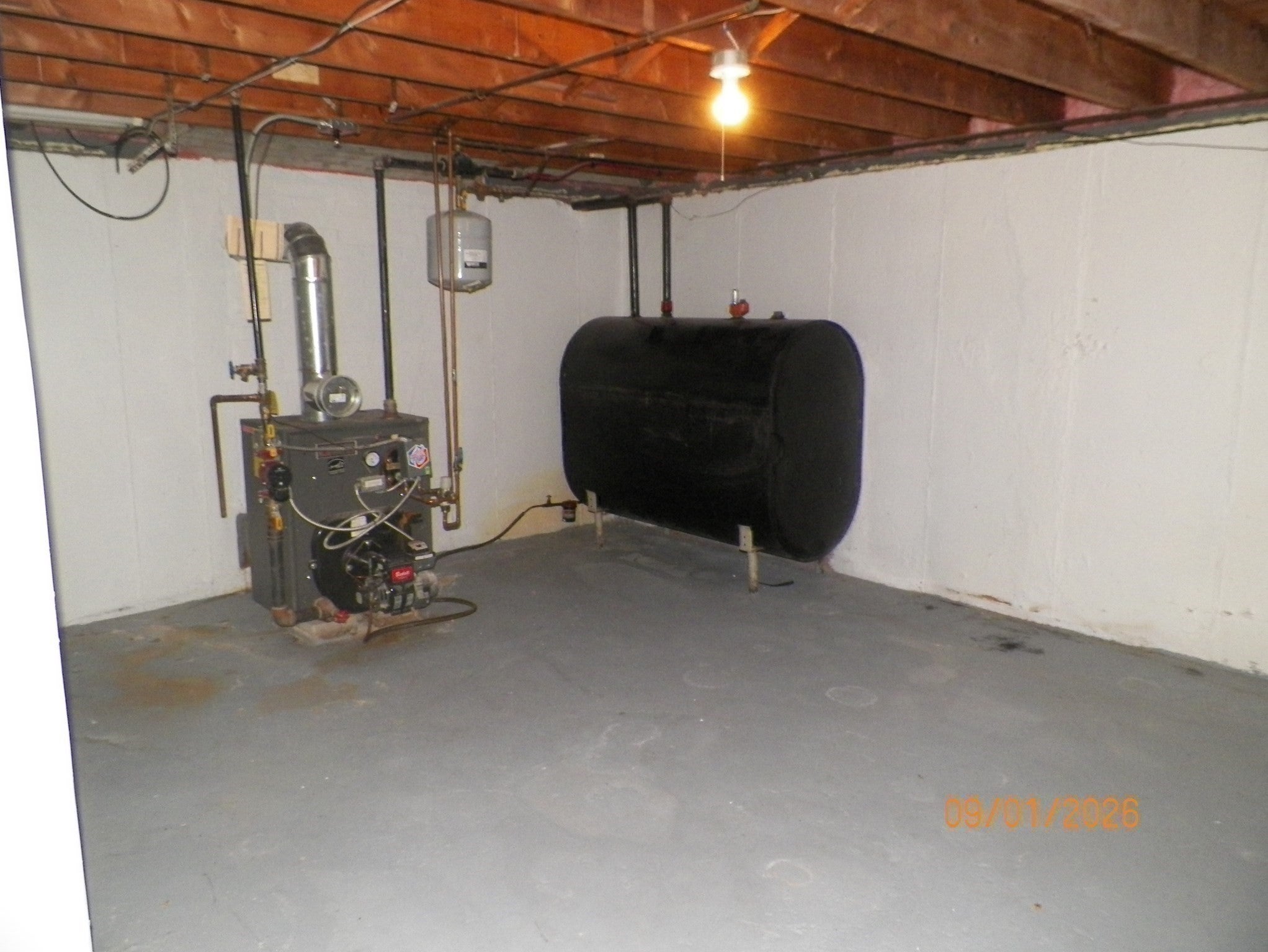 214 Grove Ave, Leominster, MA Photo #16