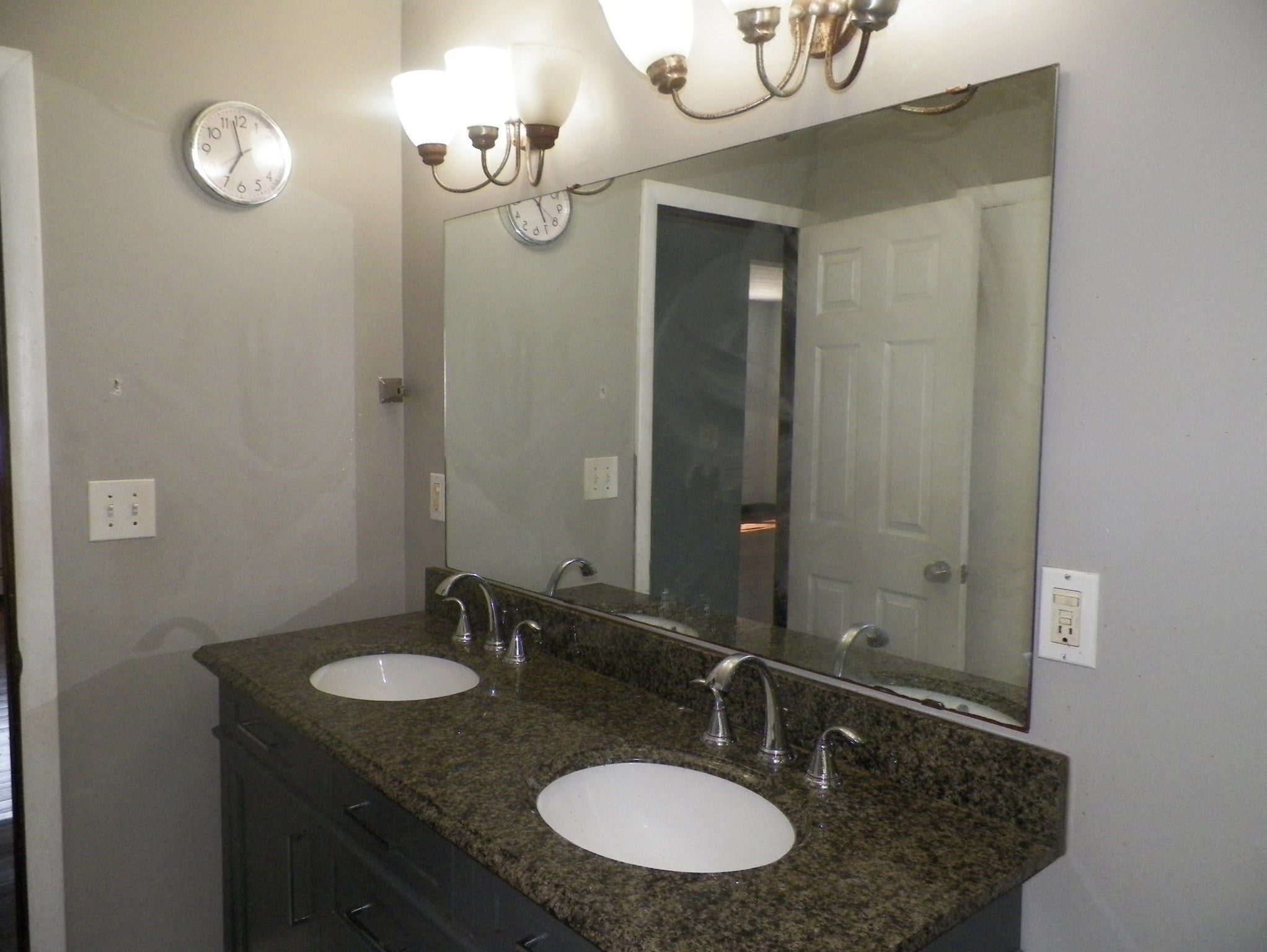 214 Grove Ave, Leominster, MA Photo #13