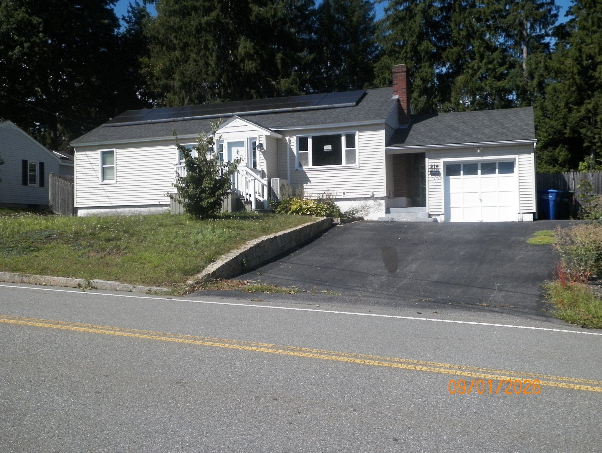 214 Grove Ave, Leominster, MA Photo #1