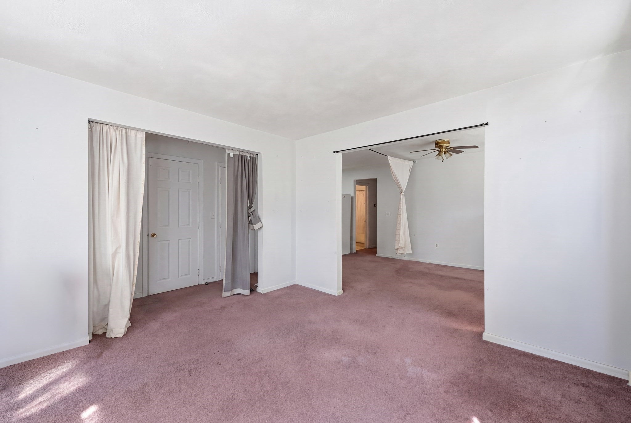 21 Ferndale St 2B