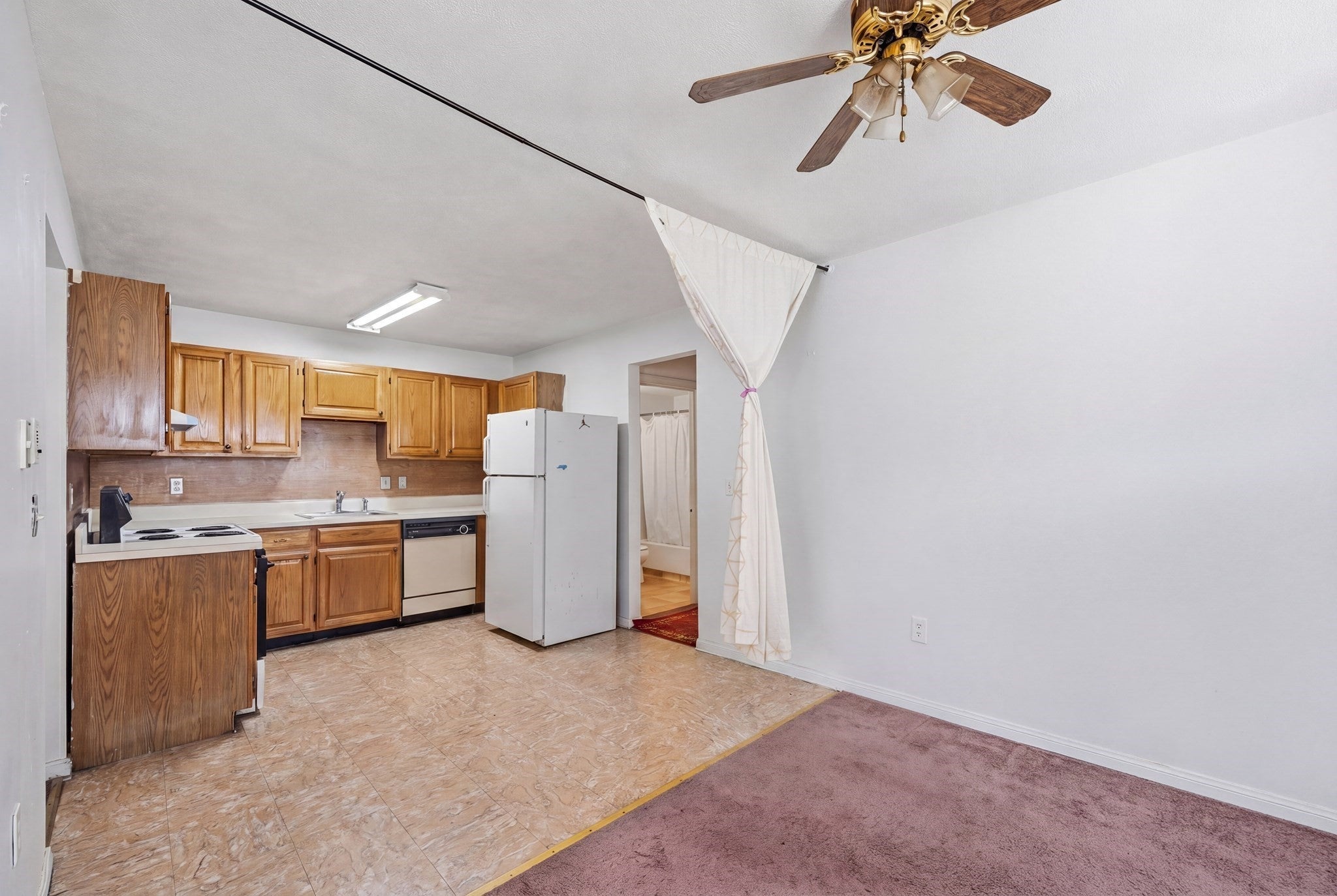 21 Ferndale St 2B