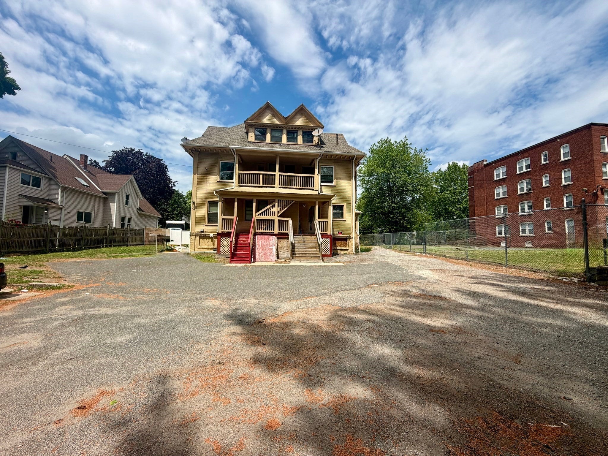 176-178 Belmont Ave