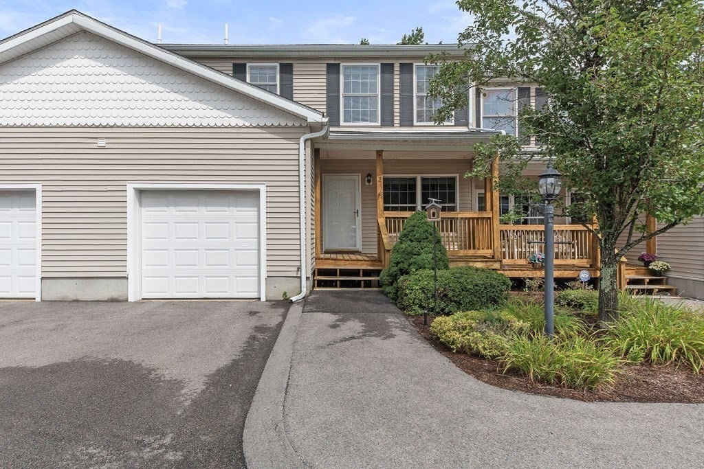 Photo of 183 Leonard St, Raynham, MA